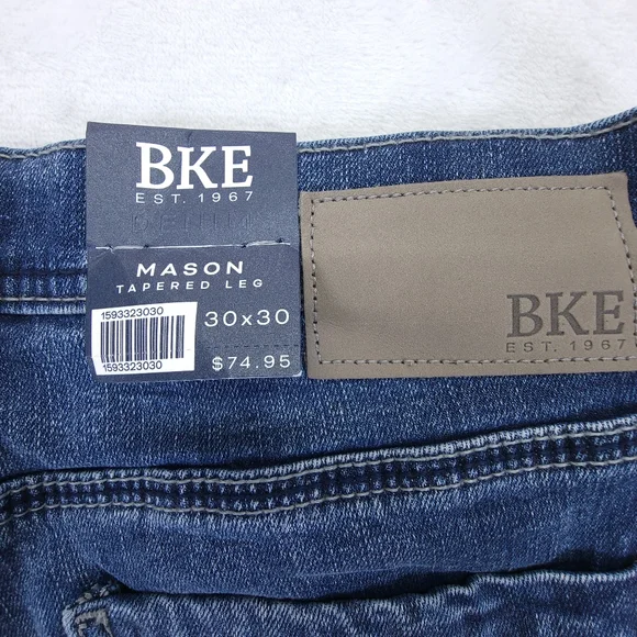 BKE Buckle Mason Mens Taper Blue Jeans Size 30x30 NWT